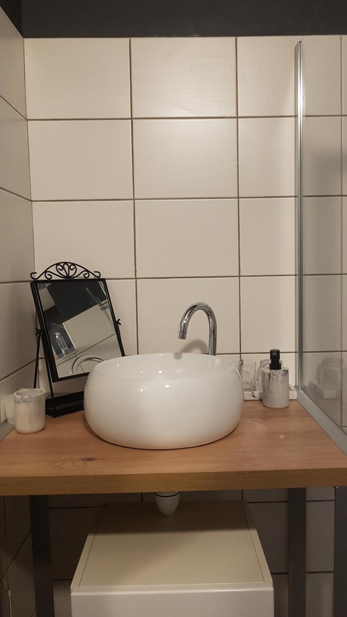 Privatunterkunft Artbnb *